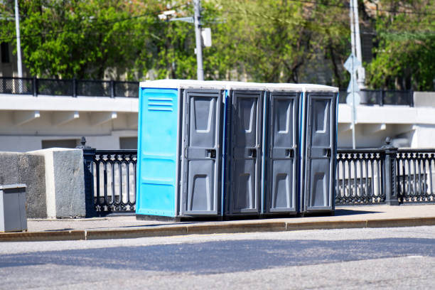 Best Construction site porta potty rental  in Trenton, FL